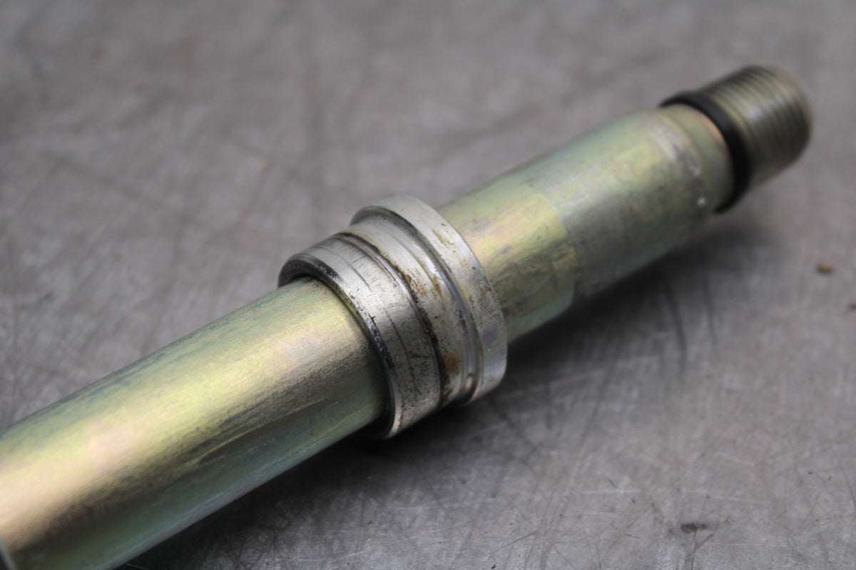 22-24 YAMAHA XSR900 FRONT WHEEL RIM AXLE PIVOT BOLT BB710