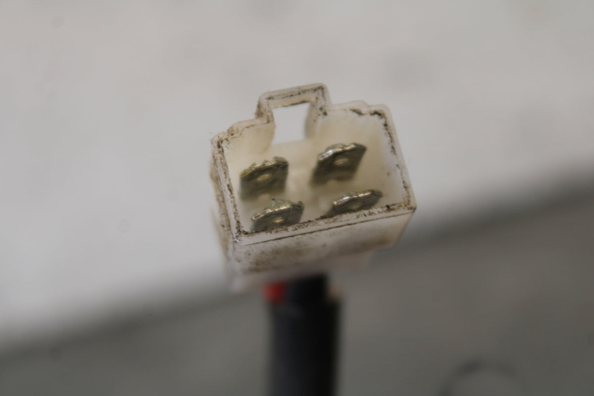 01-06 TRIUMPH TIGER 955I RECTIFIER VOLTAGE REGULATOR BB693