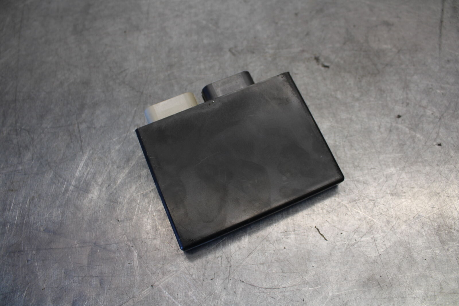 11-24 SUZUKI GSXR750 ECU COMPUTER CONTROLLER UNIT BLACK BOX ECM CDI  BB687