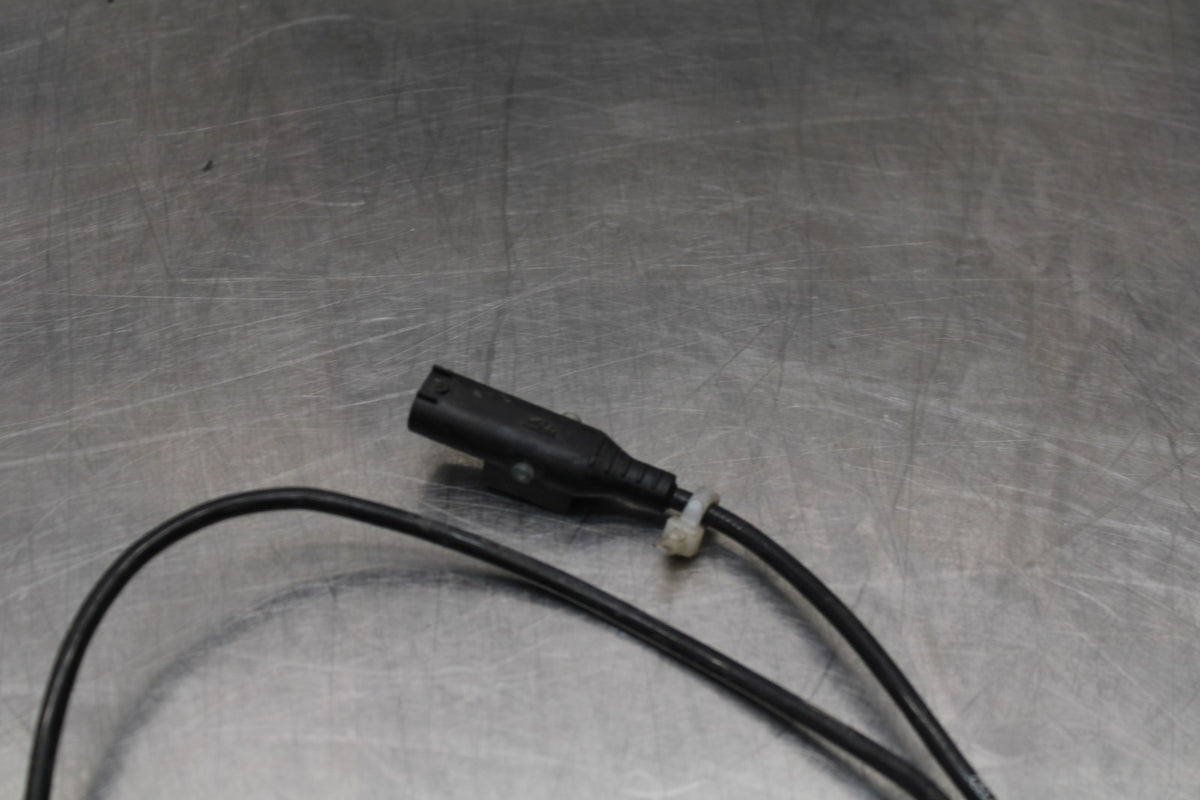19 MOTO GUZZI V7 III FRONT ABS BRAKE SENSOR BB831