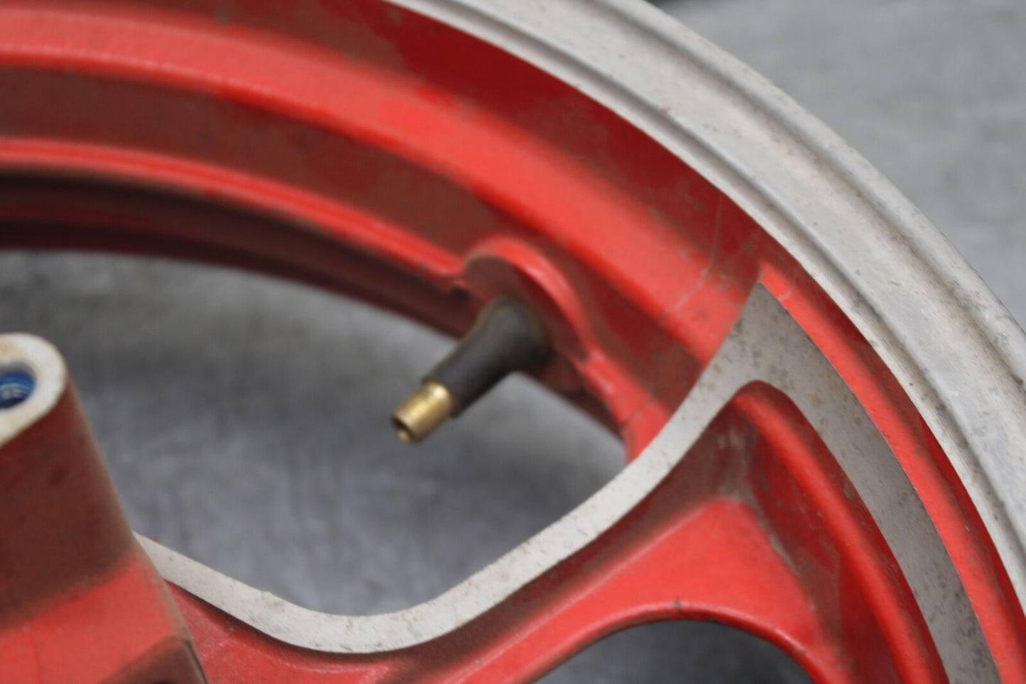 86-89 YAMAHA FJ1200 REAR WHEEL BACK RIM BB28