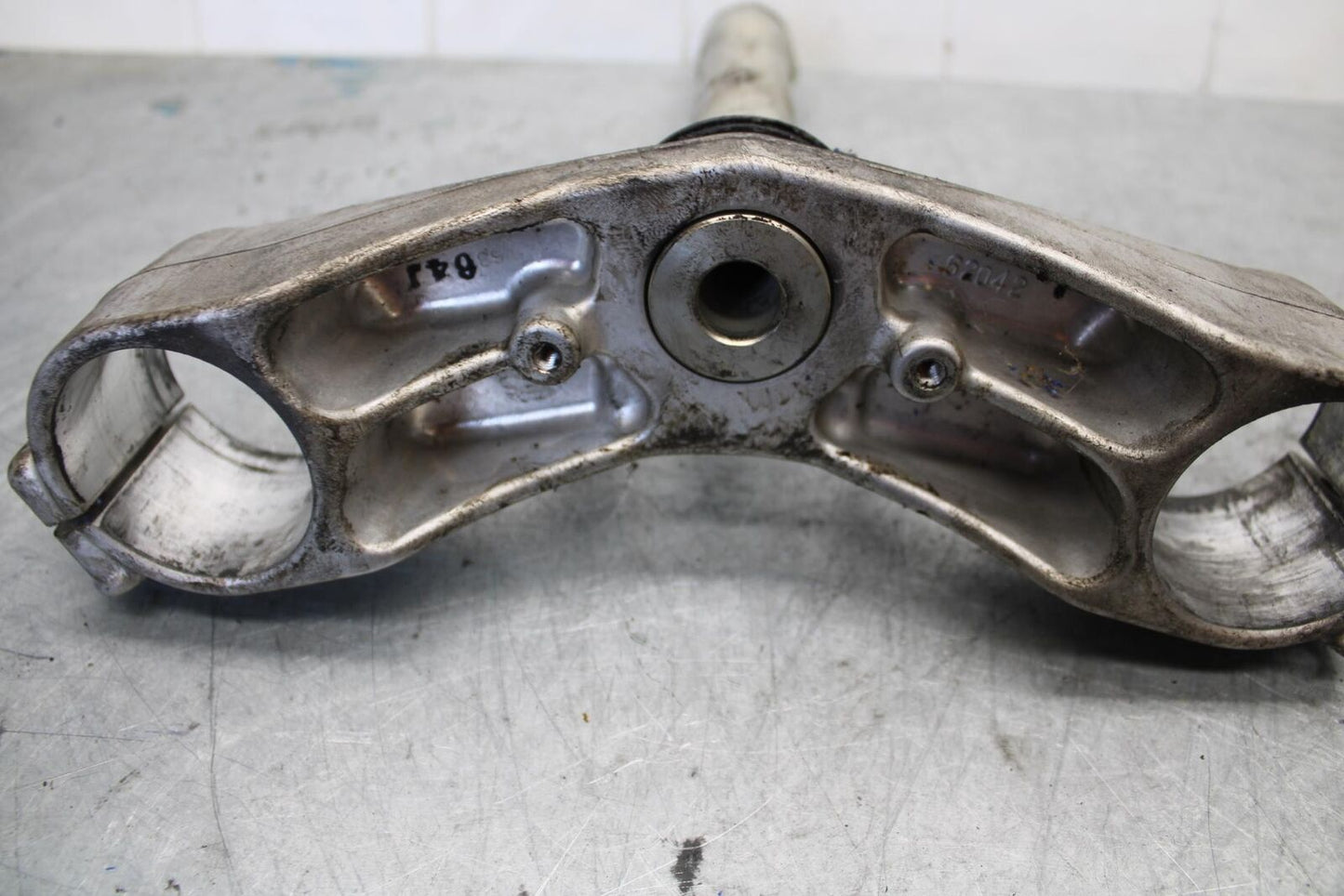 06-07 KAWASAKI NINJA ZX14R FRONT FORKS CLAMP LOWER TRIPLE TREE STEM bb433