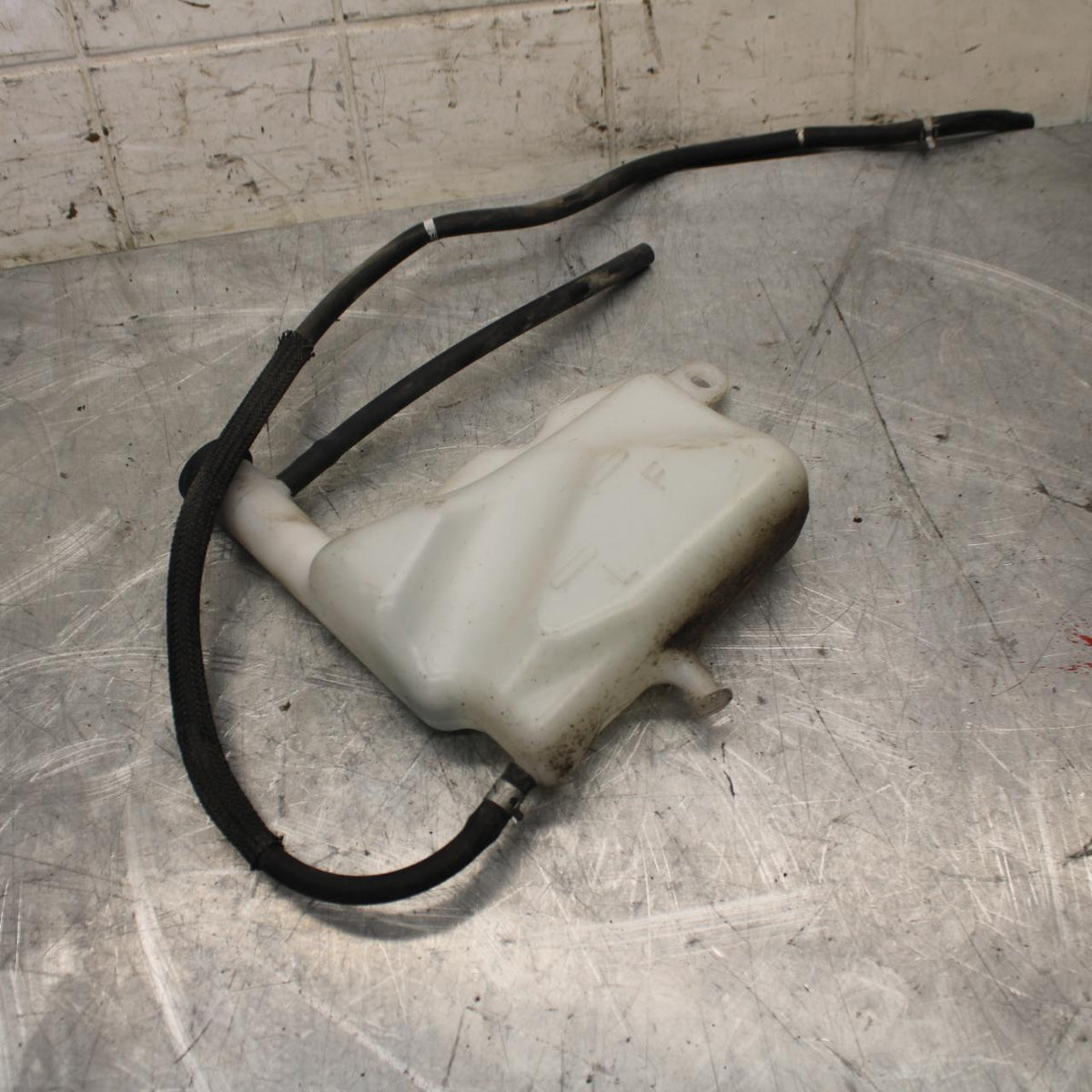 2017 Suzuki SV650 SV650AL7 ABS COOLANT WATER TANK RESERVOIR BOTTLE BB511