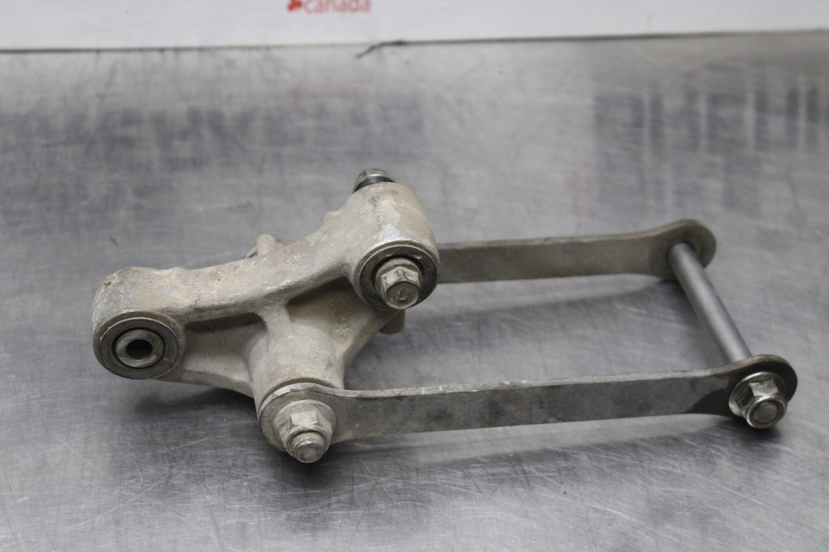 06 KAWASAKI Z750 REAR DOGBONE SHOCK LINKAGE LINK BB837
