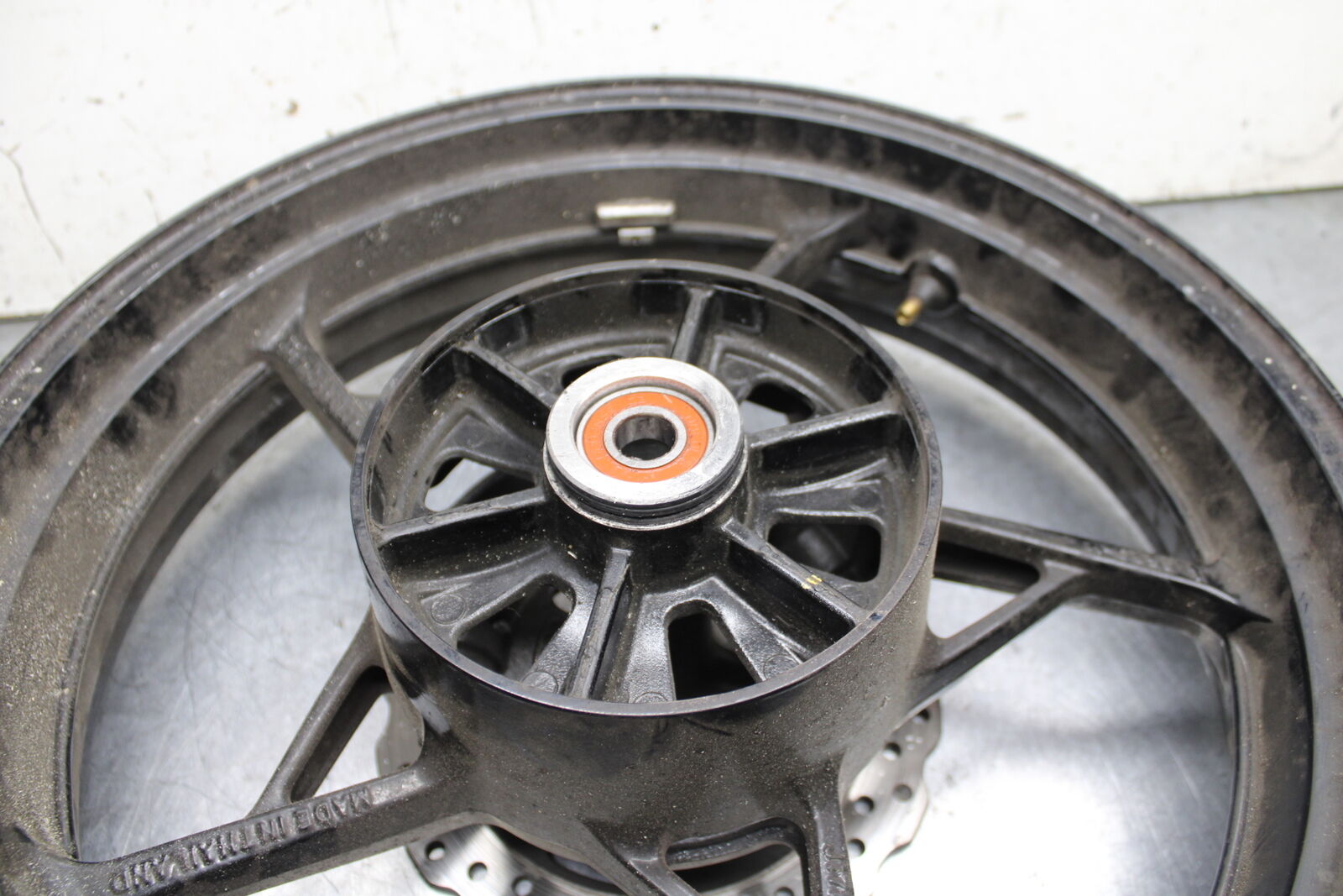19-22 KAWASAKI Z400 REAR WHEEL BACK RIM BB738