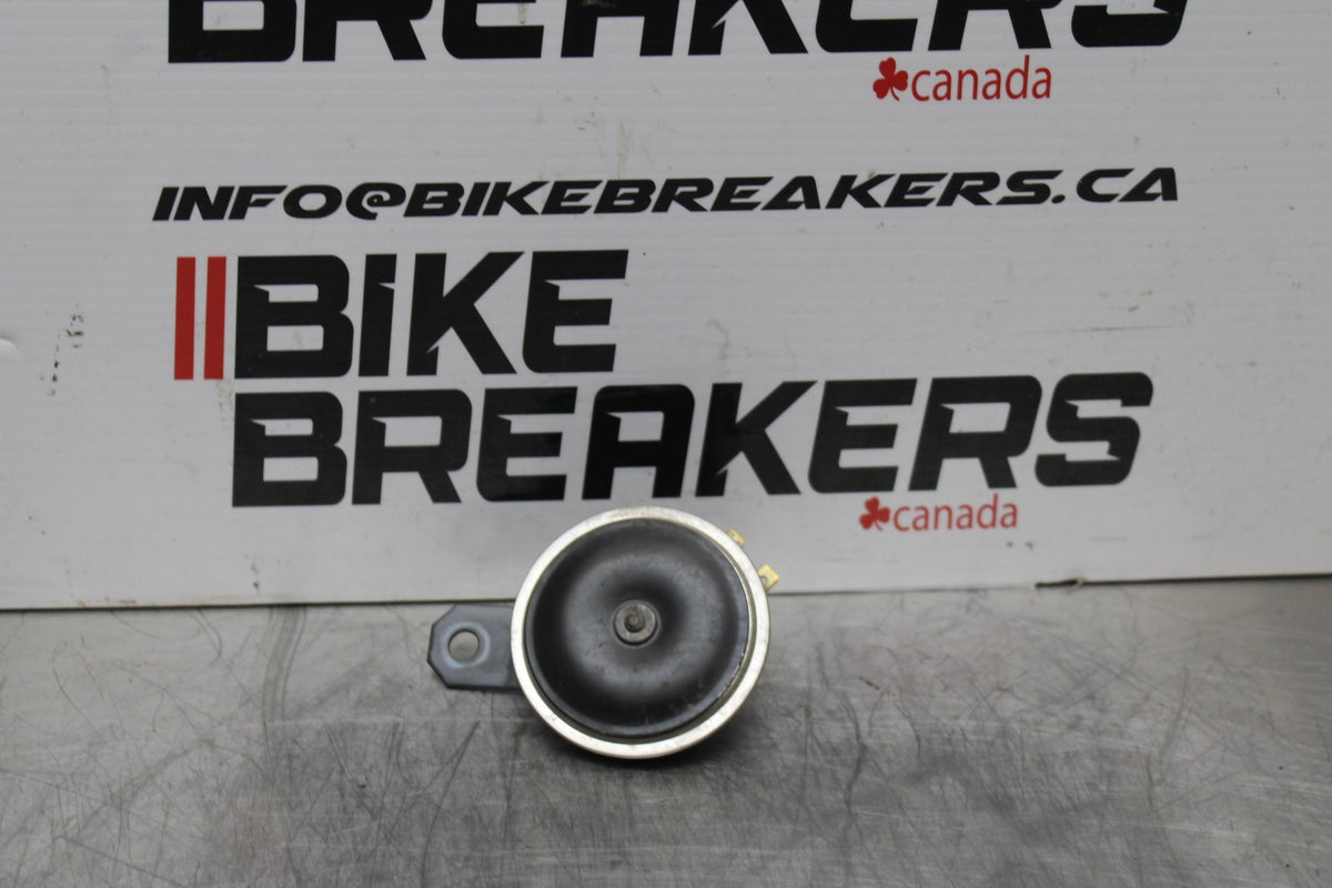 06-07 SUZUKI GSXR 600 HORN SIGNAL BB178