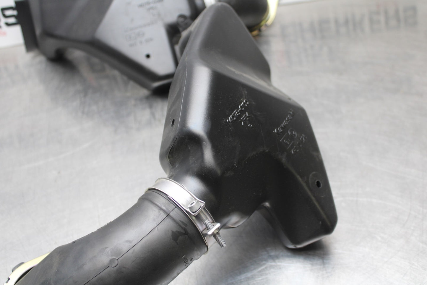 23-24 KAWASAKI NINJA ZX14R NEW!! RIGHT LEFT AIR INTAKE DUCTS BB764