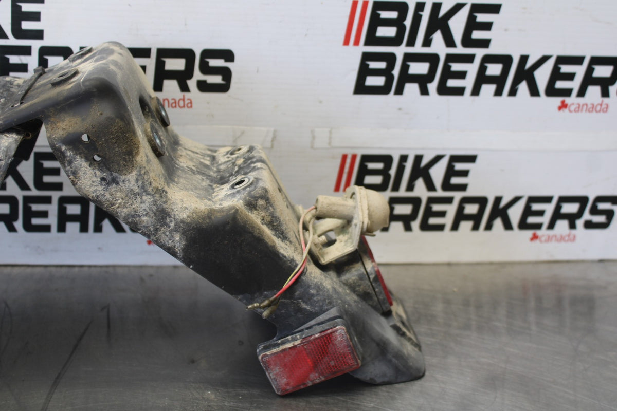 06 KAWASAKI KLR650 INNER REAR BACK FENDER MUD GUARD BB919