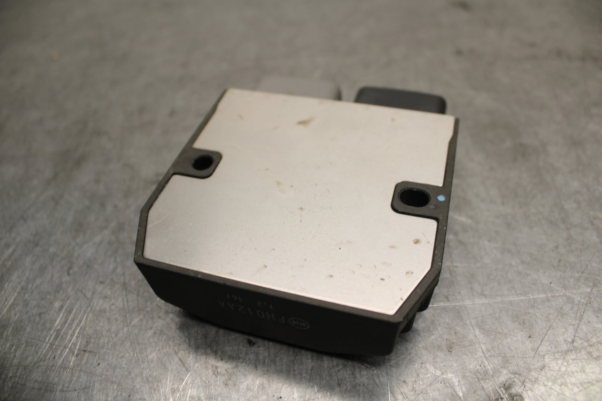 07-08 YAMAHA YZF R1 RECTIFIER VOLTAGE REGULATOR  BB675