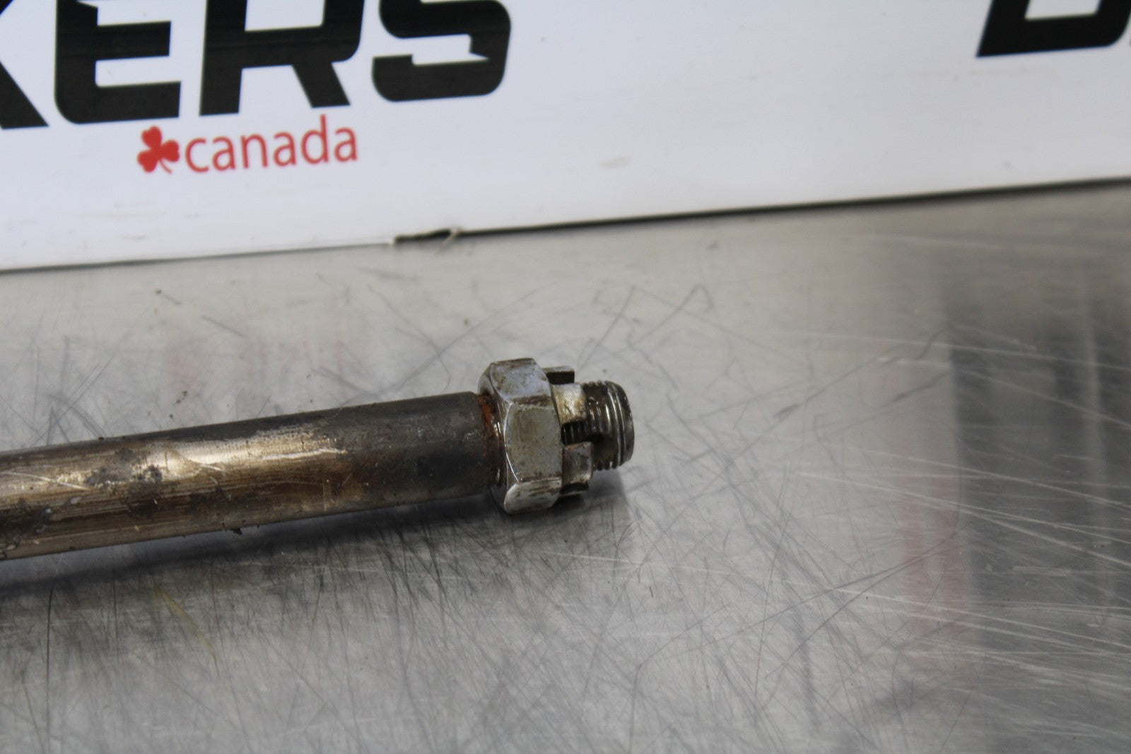 78-79 HONDA GOLDWING 1000 REAR AXLE BACK WHEEL RIM PIVOT BOLT AXEL BB171