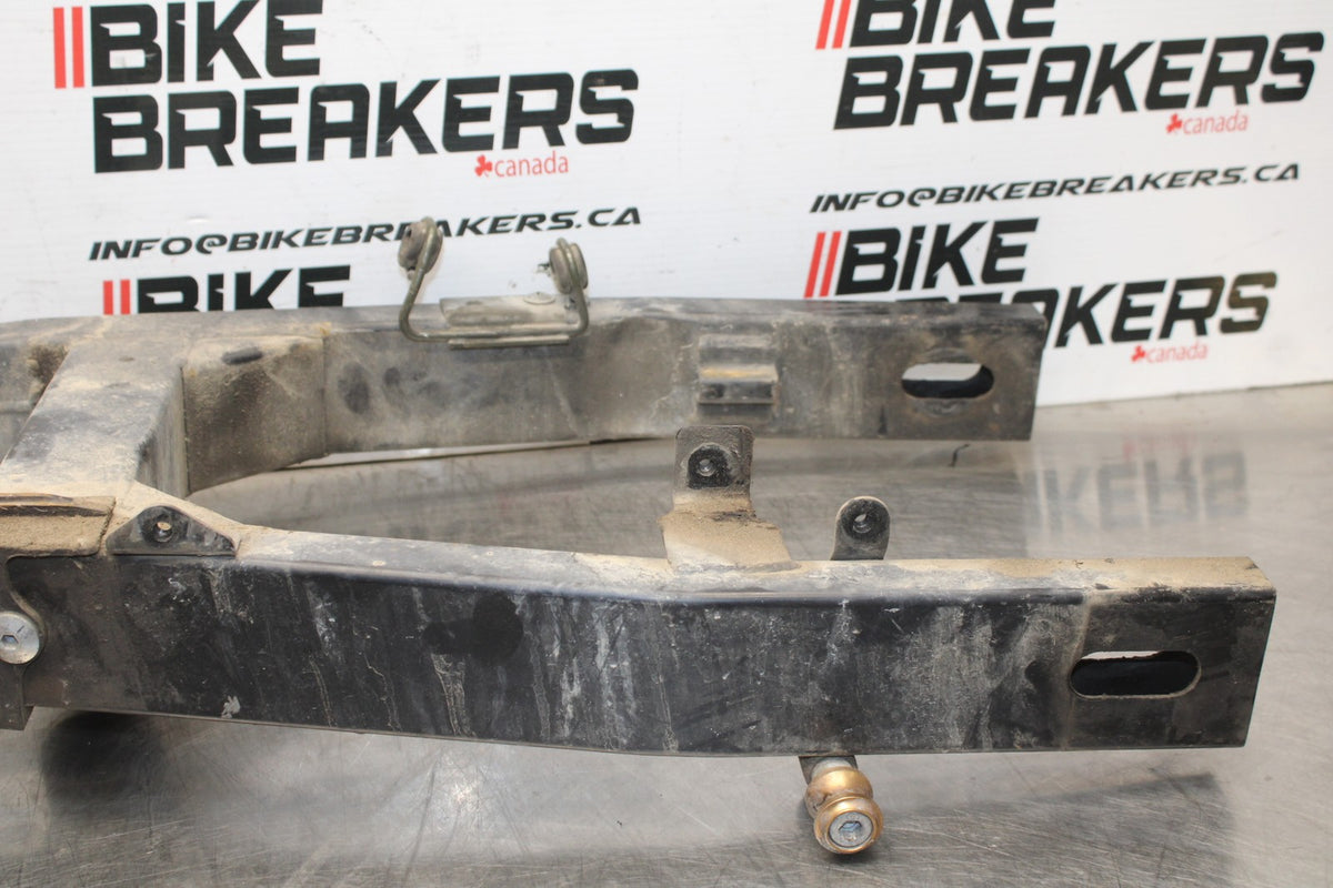 06 KAWASAKI Z750 REAR SWINGARM BACK SUSPENSION SWING ARM BB837