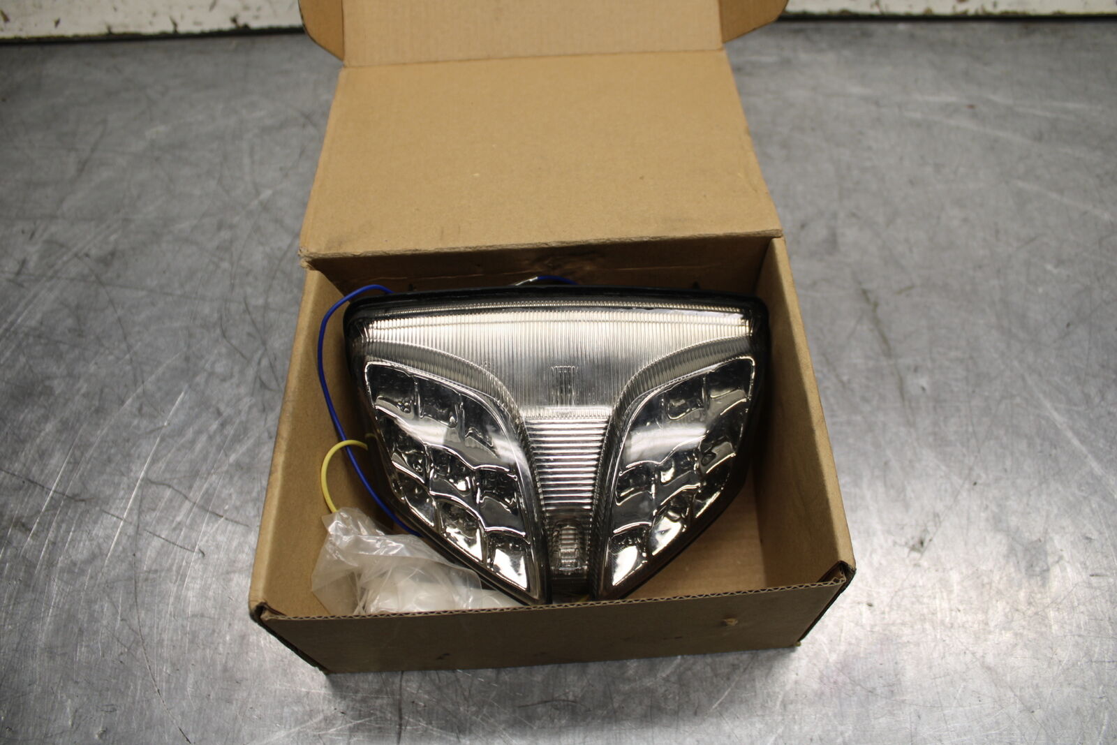 08-09 SUZUKI GSXR600 AFTERMARKET INTEGRATED REAR TAIL TAILLIGHT BB101