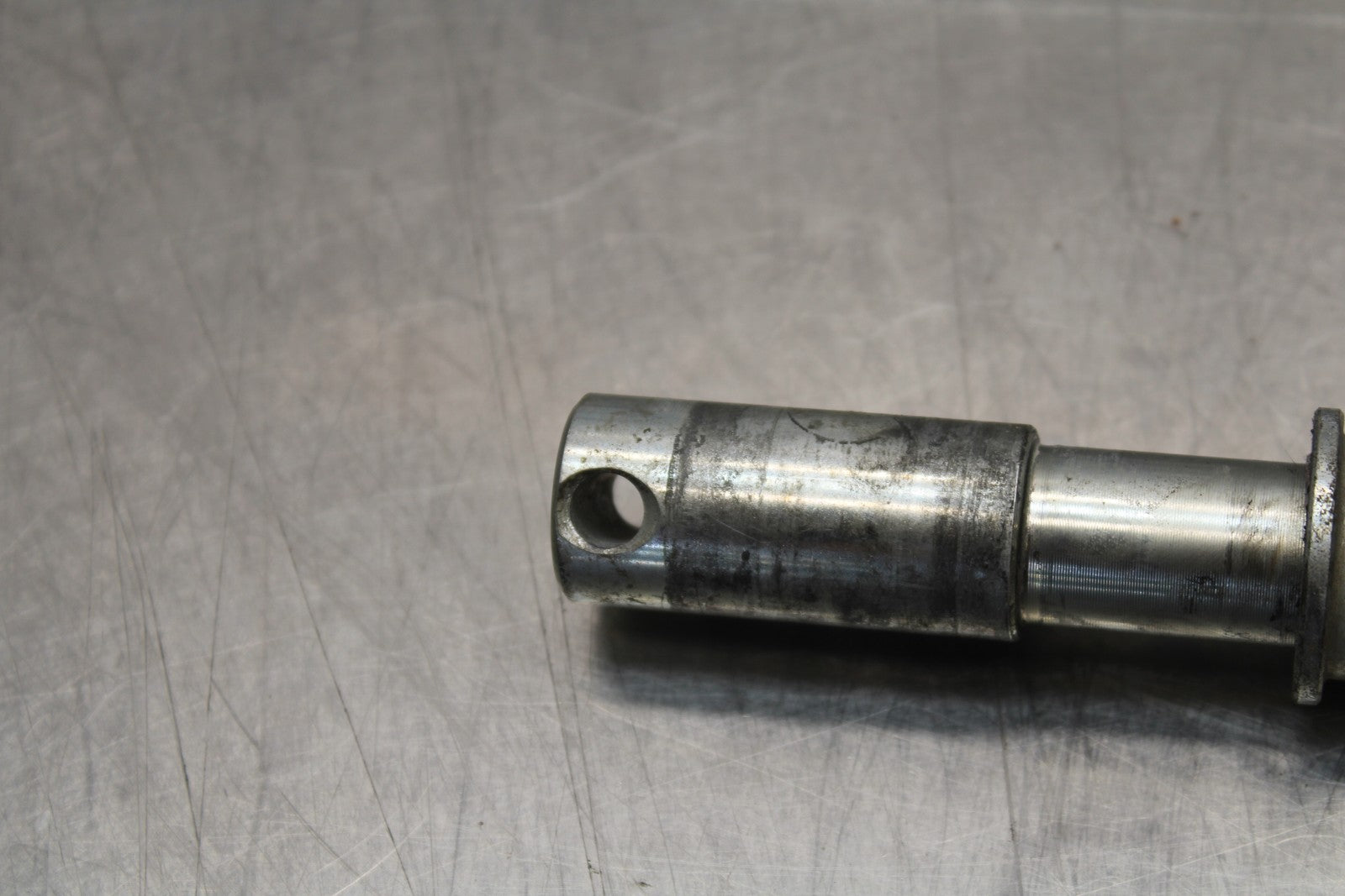 08 KAWASAKI VULCAN 900 FRONT WHEEL RIM AXLE PIVOT BOLT BB184