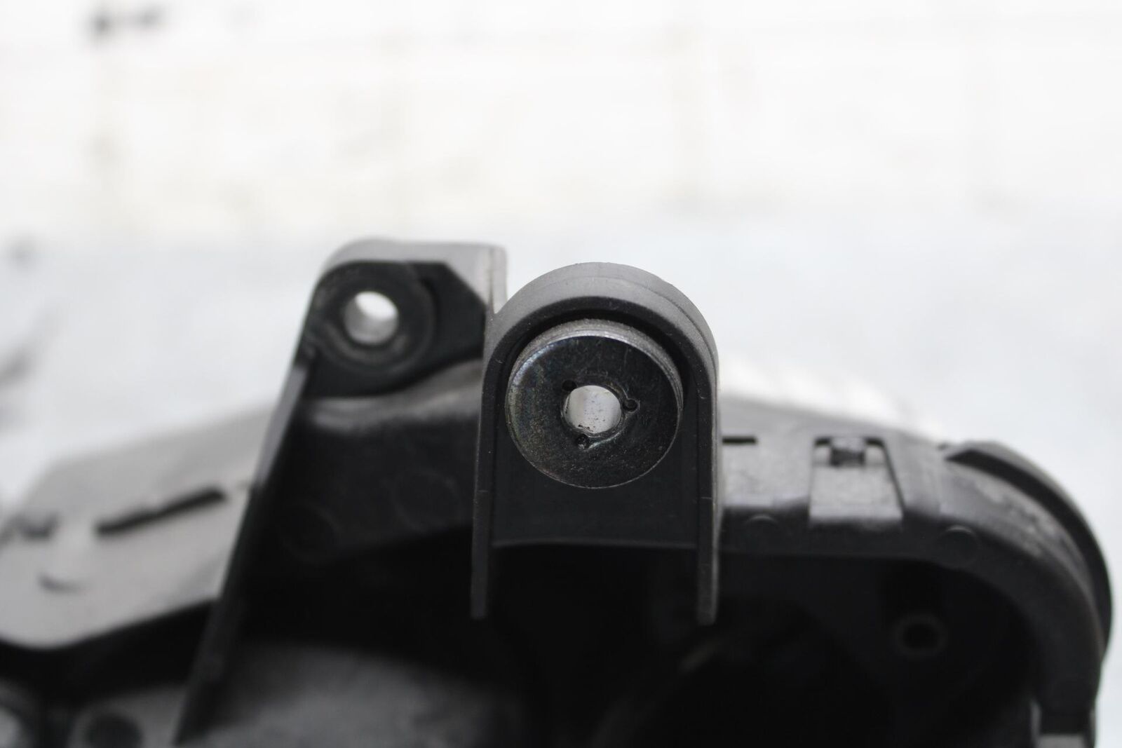 2009 Kawasaki Ninja ZX6R ZX600R FRONT HEADLIGHT HEAD LIGHT LAMP 23007-0101 BB548