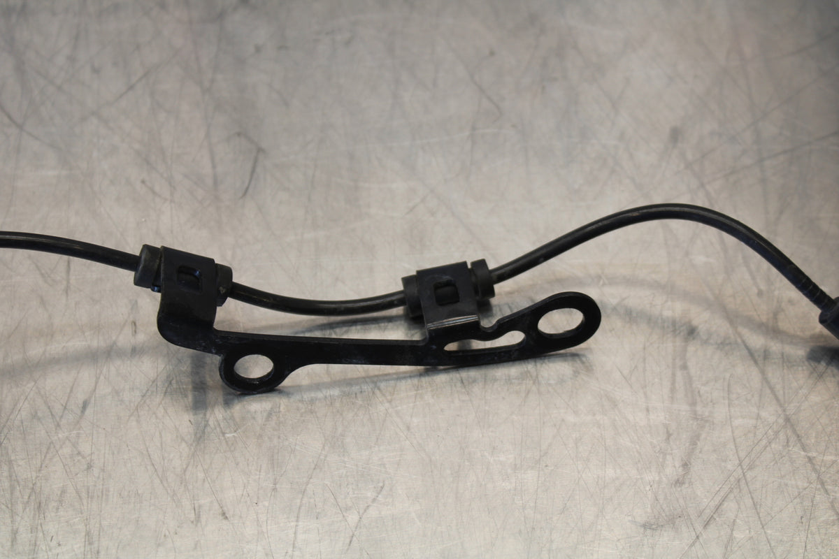 23 YAMAHA YZF R3 FRONT ABS BRAKE SENSOR BB147