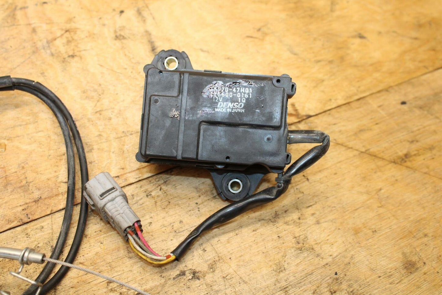 11-13 SUZUKI GSXR600 EXHAUST VALVE SERVO MOTOR 33970-47H02 BB330