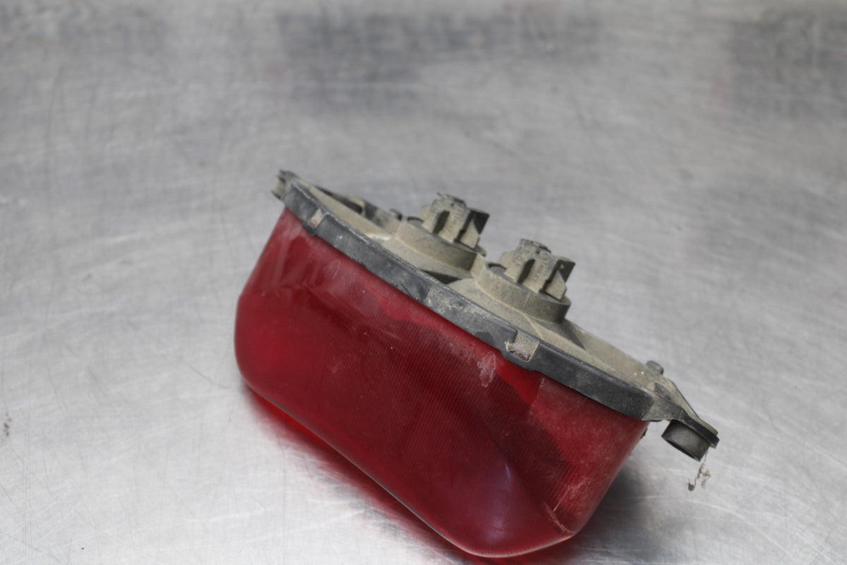 98-05 HONDA SUPER HAWK 1000 VTR1000F REAR TAIL TAILLIGHT BACK BRAKE LIGHT BB924