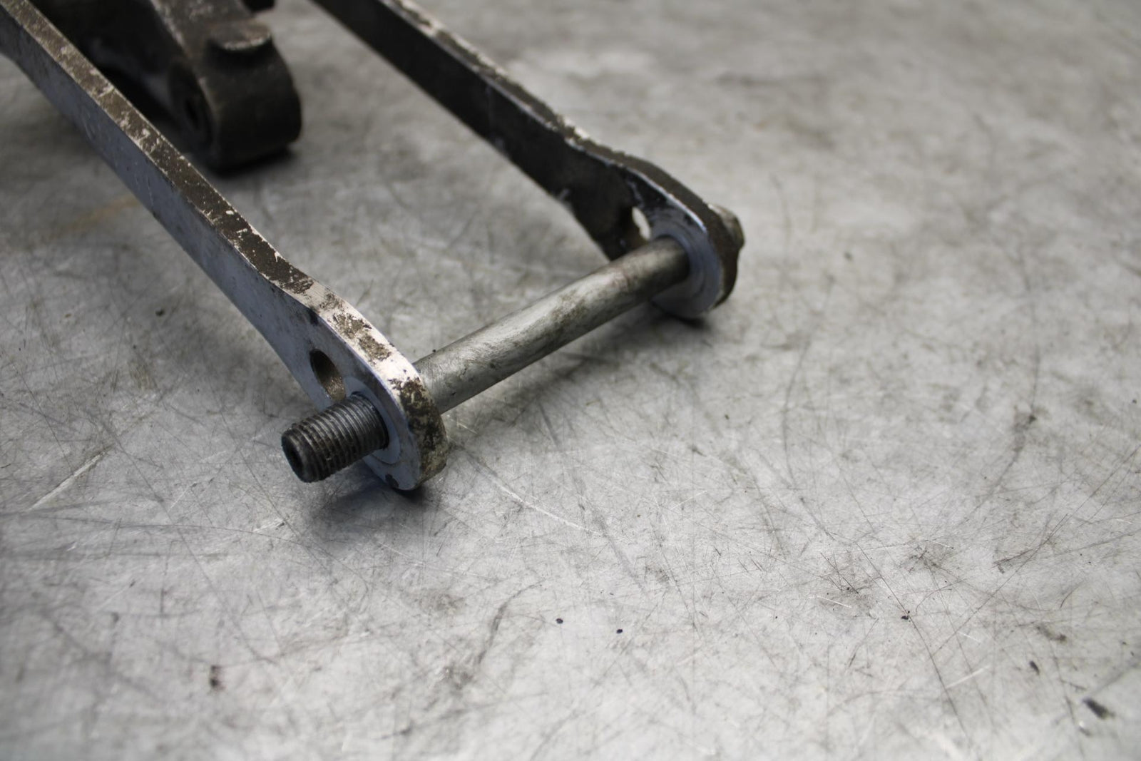 09-12 KAWASAKI NINJA ZX6R ZX600R REAR DOGBONE SHOCK LINKAGE LINK BB544