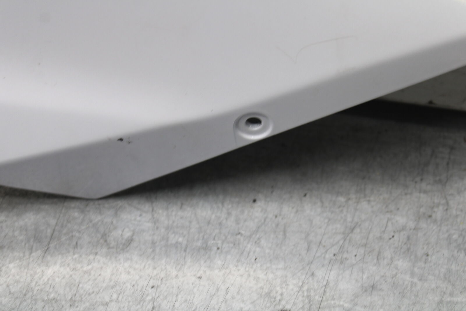 18-23 KAWASAKI NINJA 400 LEFT REAR BACK TAIL FAIRING COWL SHROUD BB660