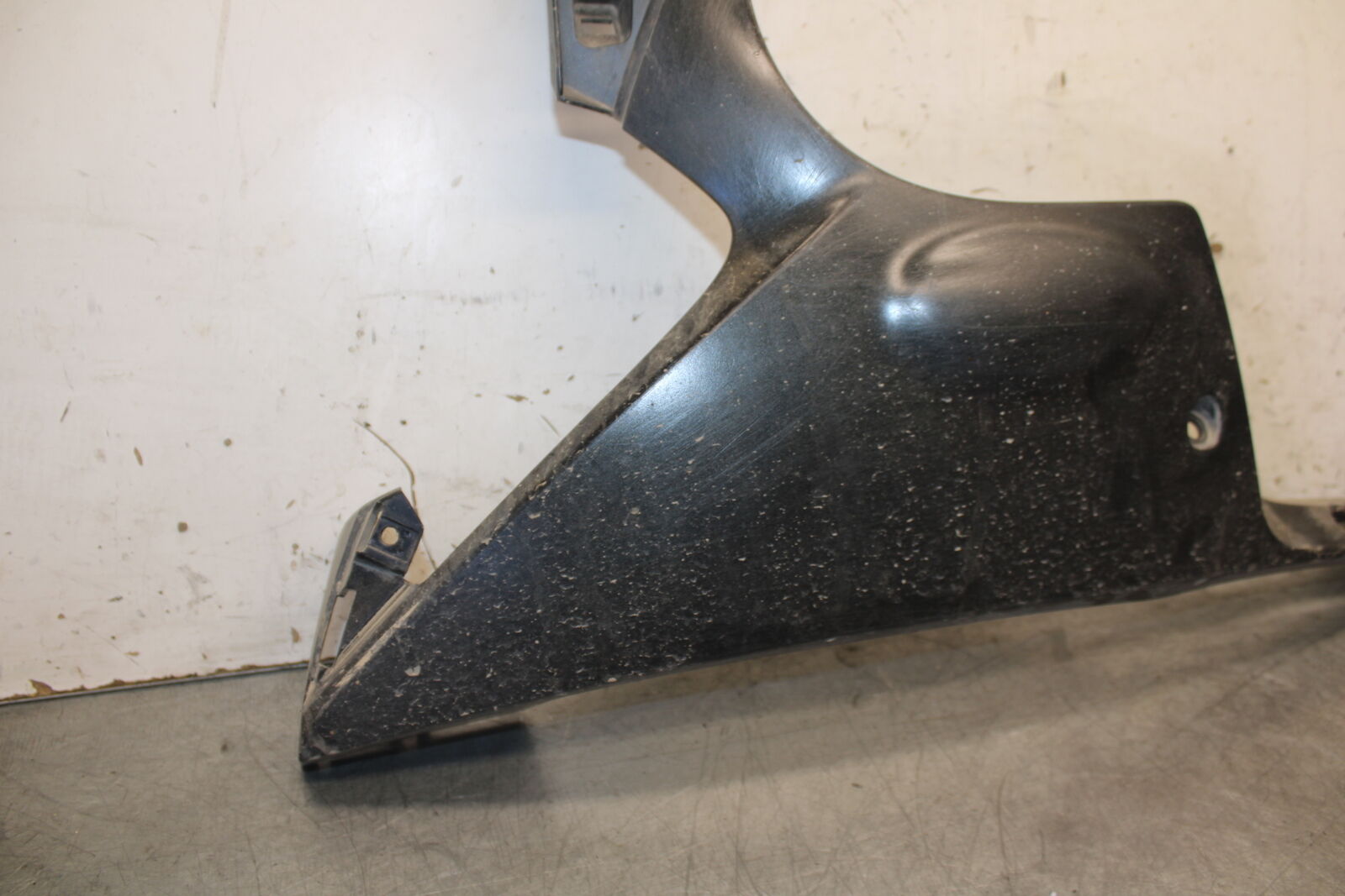 13-15 HONDA CBR500R LEFT LOWER BELLY SIDE FAIRING COWL 64320-MGZ-J00ZA  BB704