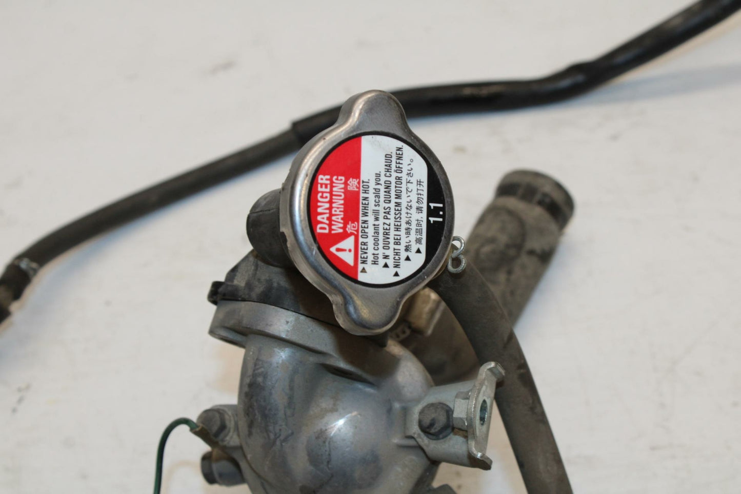 00-07 HONDA SHADOW SABRE 1100 THERMOSTAT W HOUSING ASSEMBLY BB350