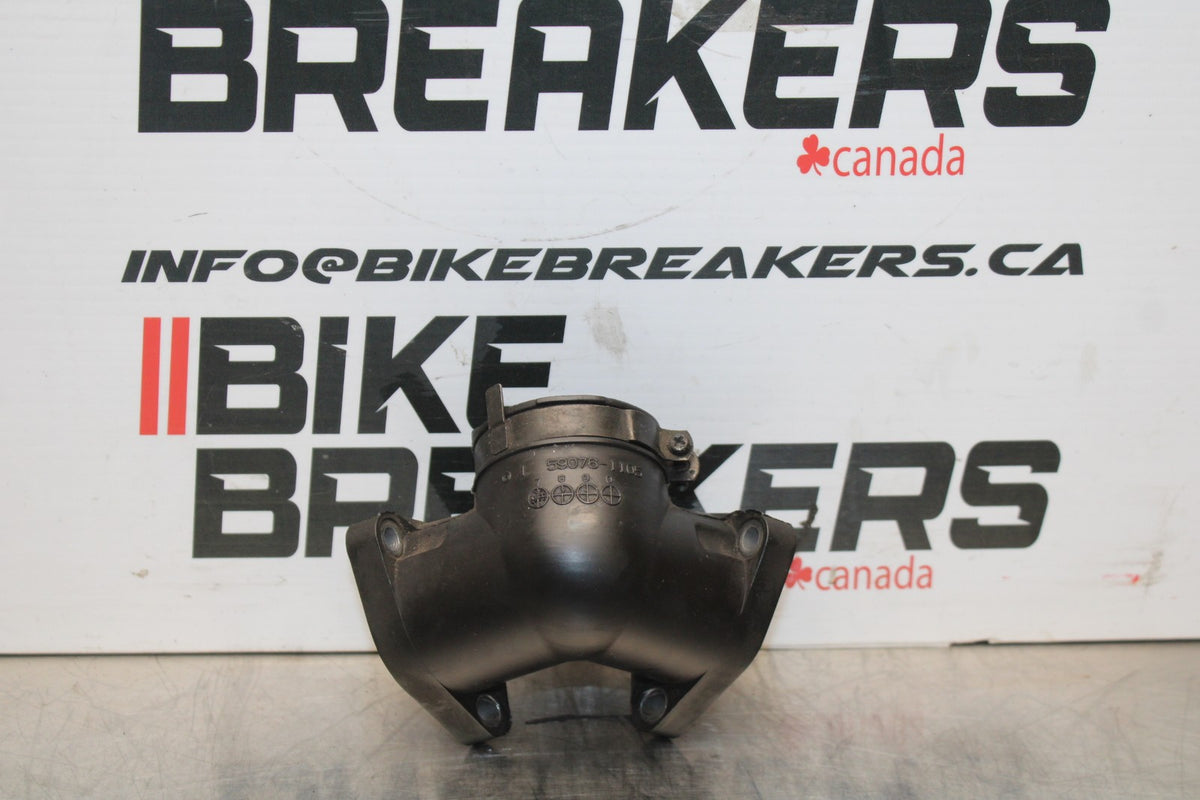 03-08 KAWASAKI VULCAN 1600 AIR INTAKE BOOT BB196