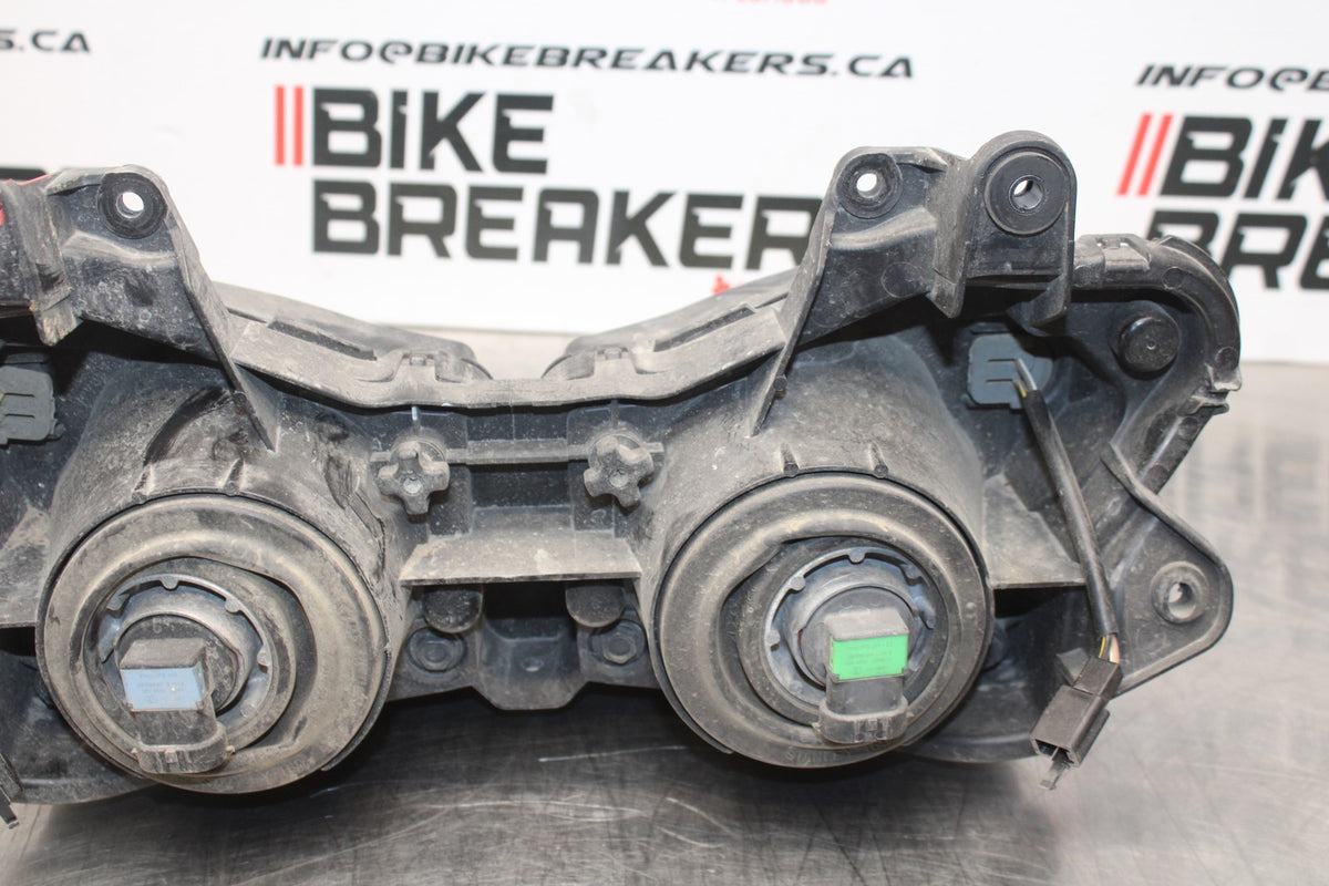 08 KAWASAKI NINJA ZX10R FRONT HEADLIGHT HEAD LIGHT LAMP BB201