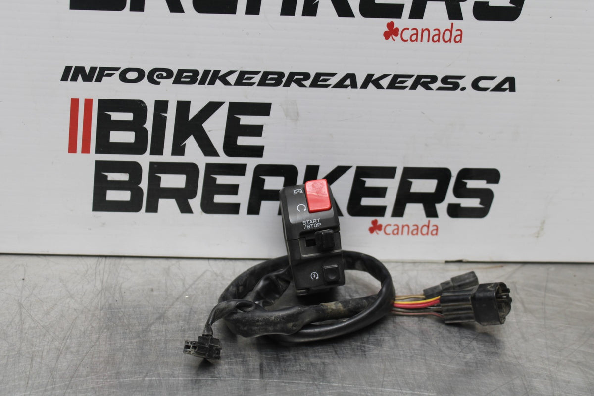 08 KAWASAKI NINJA ZX10R RIGHT CLIP ON HANDLE KILL OFF START SWITCHES BB201