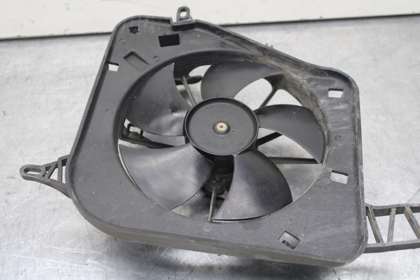  BB6042016 BMW S1000R ABS ENGINE RADIATOR COOLING FAN BB604