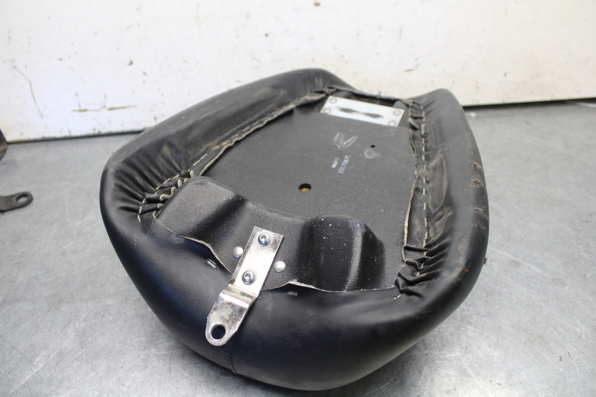 04-16 HARLEY-DAVIDSON SPORTSTER 883 FRONT DRIVERS SEAT BB680