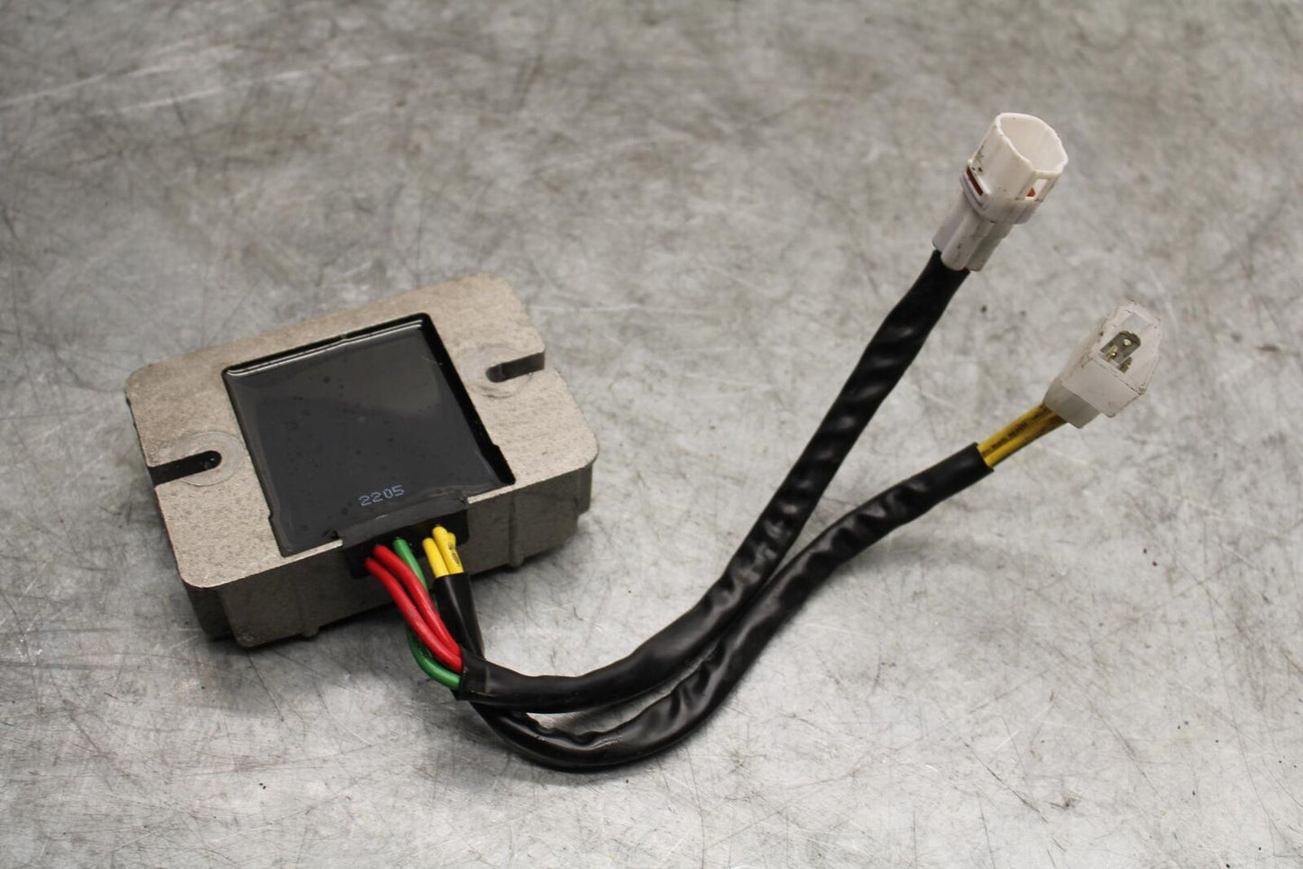 06-07 SUZUKI GSXR750 RECTIFIER VOLTAGE REGULATOR 32800-21H00  BB543