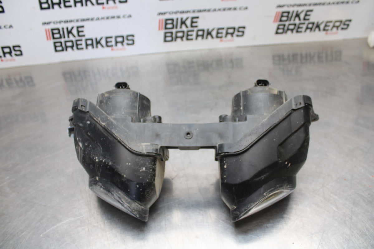07-08 KAWASAKI NINJA ZX6R FRONT HEADLIGHT HEAD LIGHT LAMP 23007-0071 BB203