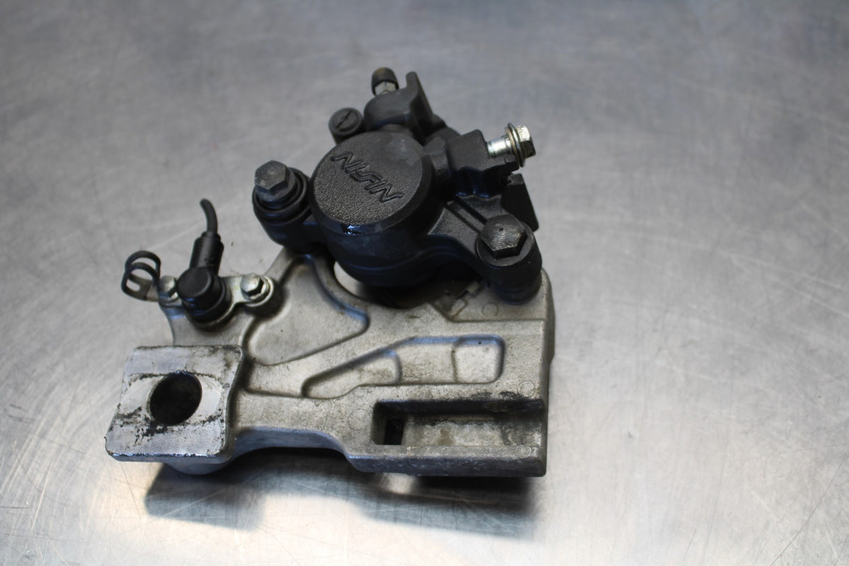 10 SUZUKI SV650 REAR BACK BRAKE CALIPER W MOUNT BRACKET BB181
