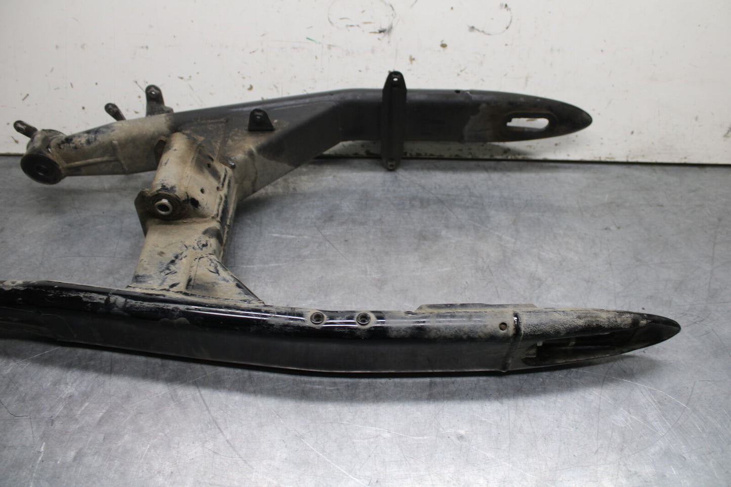 14-15 YAMAHA V STAR 1300 XVS1300CT TOURER REAR SWINGARM SUSPENSION ARM BB722