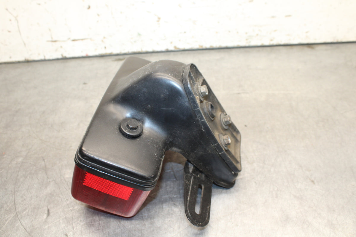 78-81 YAMAHA XS1100 REAR TAIL TAILLIGHT BACK BRAKE LIGHT BB107