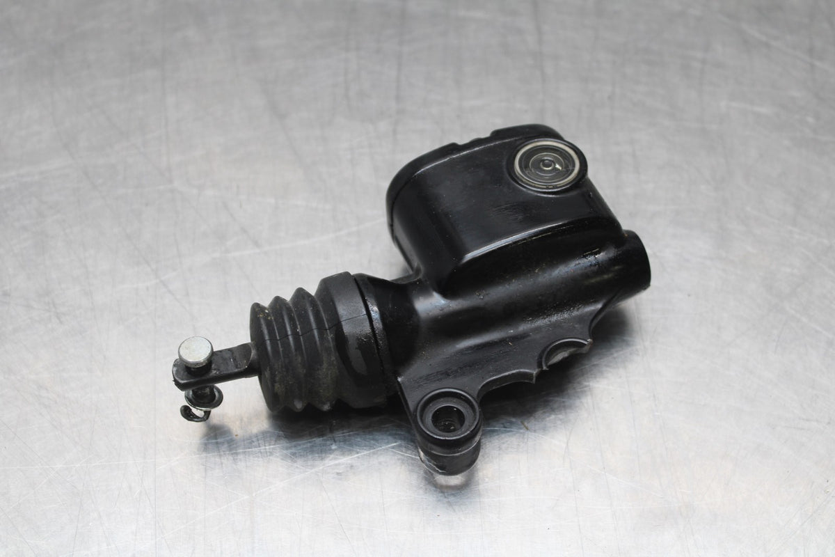 08 HARLEY-DAVIDSON ELECTRA GLIDE POLICE EFI FLHTPI REAR BACK BRAKE MASTER BB816