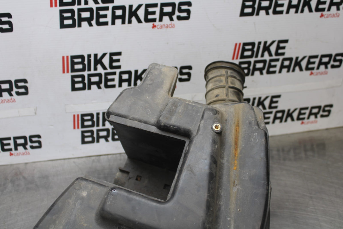 06 KAWASAKI KLR650 AIRBOX AIR INTAKE FILTER BOX BB919