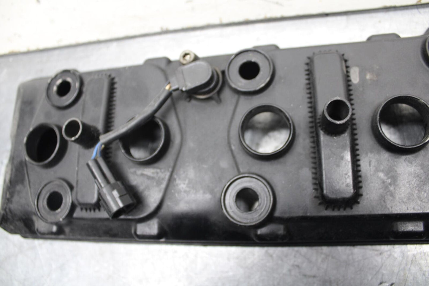08-10 SUZUKI GSXR 600  ENGINE TOP END CYLINDER HEAD COVER BB92