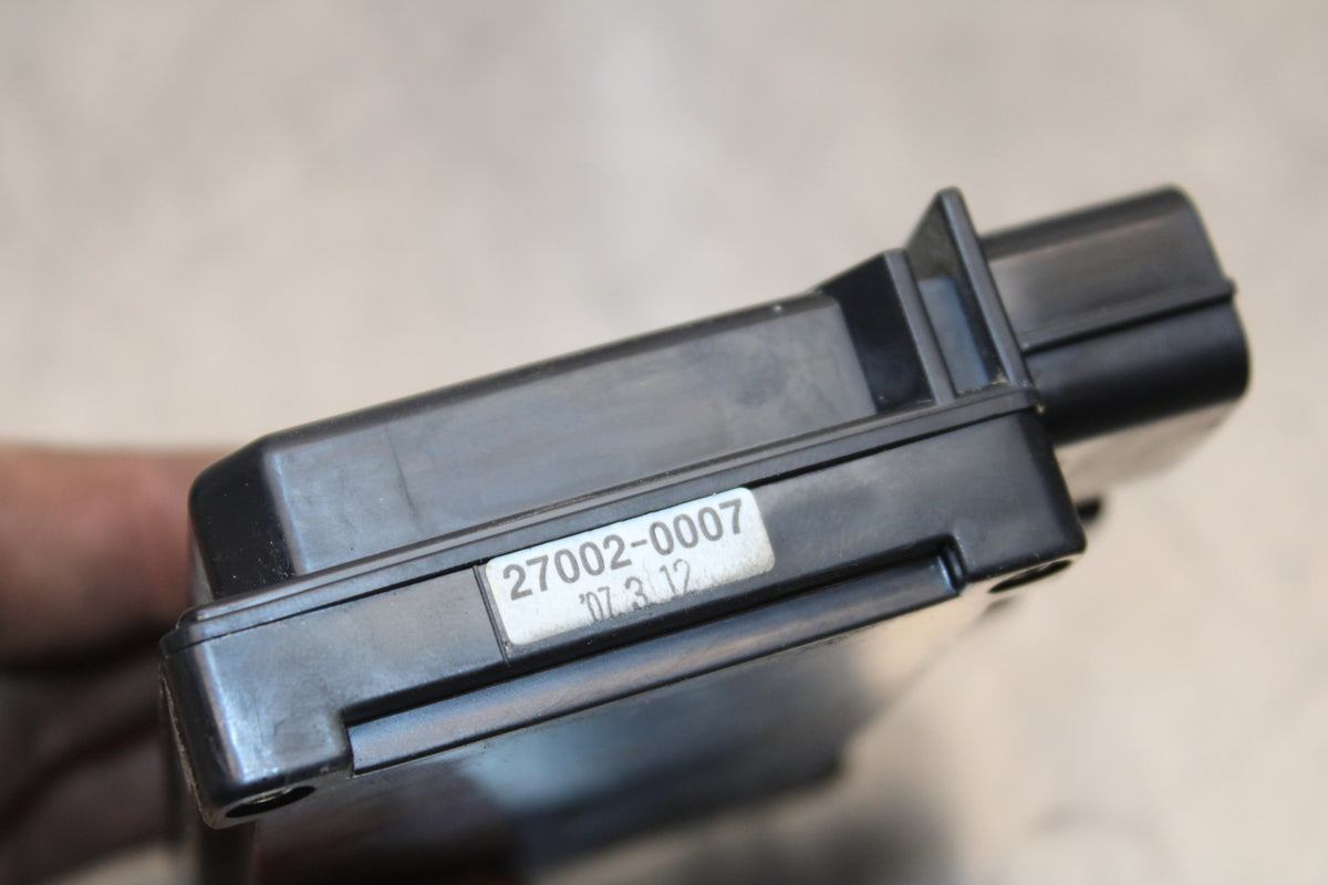 07 KAWASAKI Z1000 RELAY ASSEMBLY FUSE BOX BB148