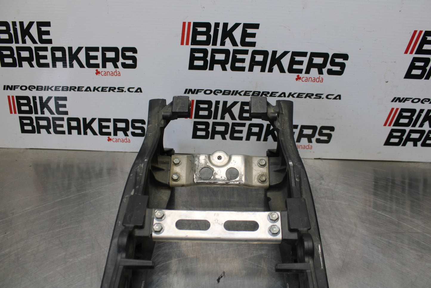 06-07 SUZUKI GSXR 600 FRONT SUBFRAME SUB FRAME BB178
