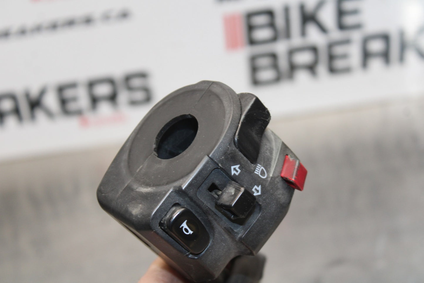 09-10 KAWASAKI ER-6N LEFT CLIP ON HANDLE HORN SIGNALS SWITCH SWITCHES BB205