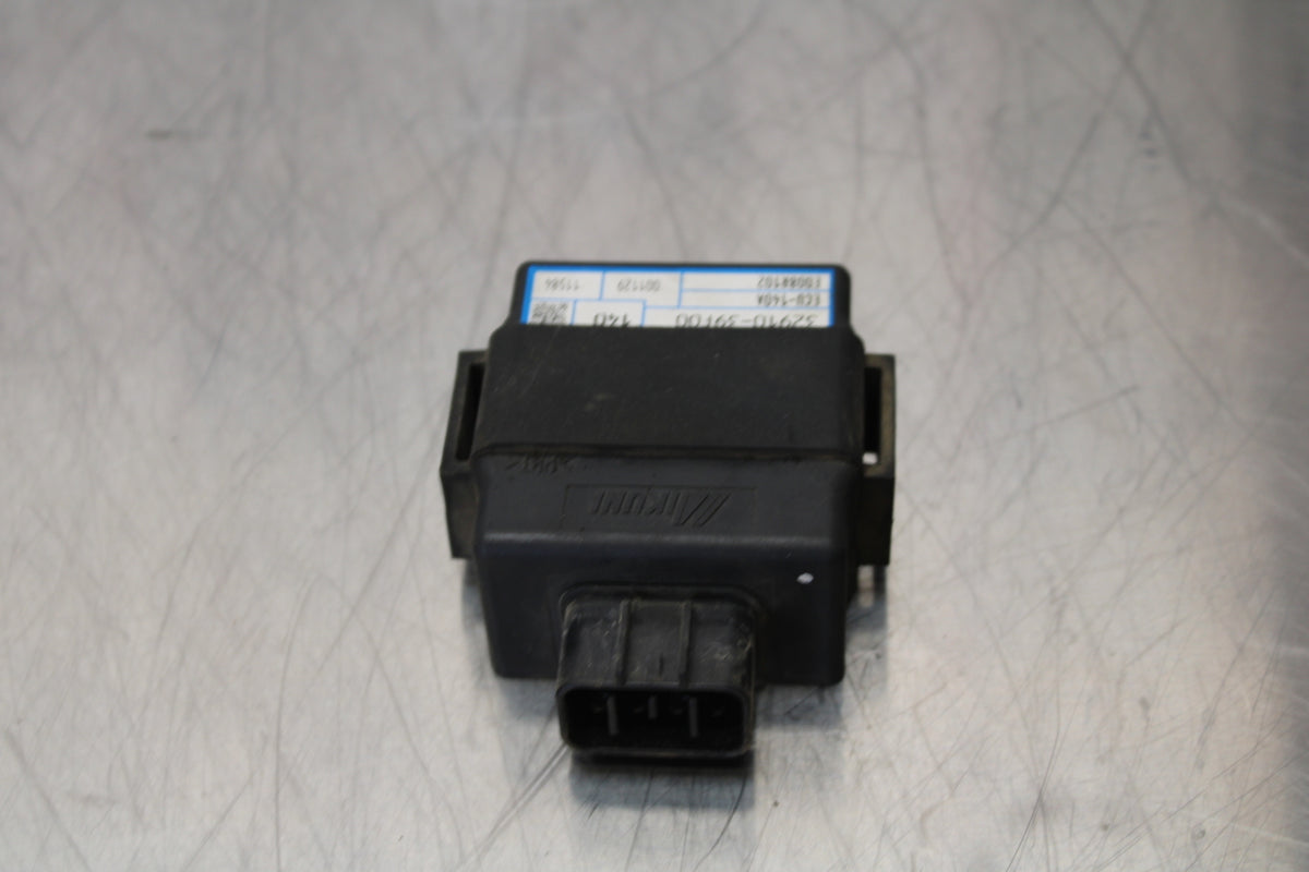 01-03 SUZUKI GSXR600 RELAY ASSEMBLY FUSE BOX BB145