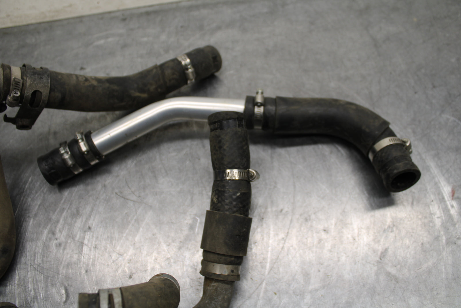 08-16 YAMAHA YZF R6 RADIATOR HOSES ENGINE COOLANT WATER PIPES HOSE KIT SET BB131