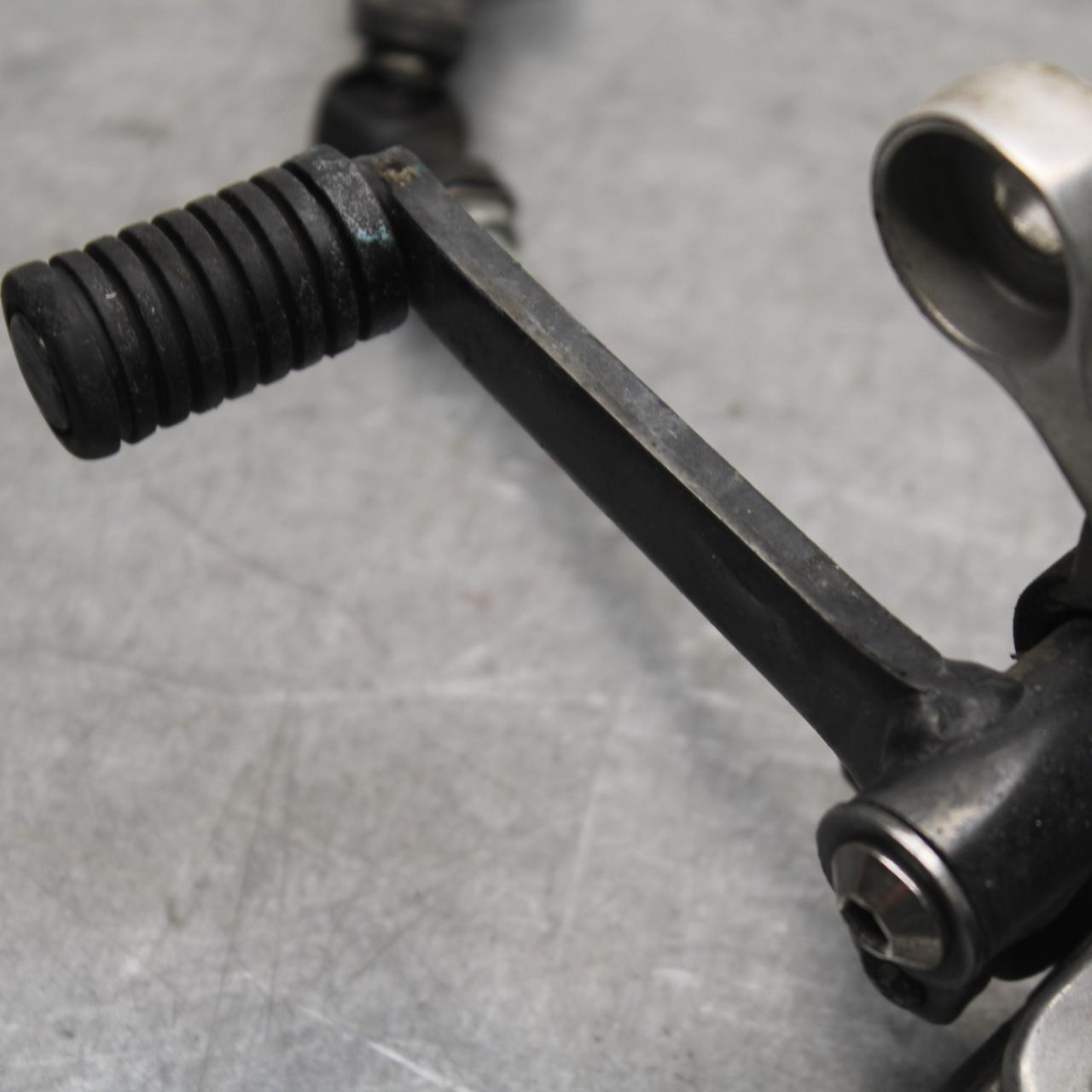 15-18 HONDA CB300FA LEFT REARSET WITH SHIFTER DRIVER FOOT PEG REST STOP BB646