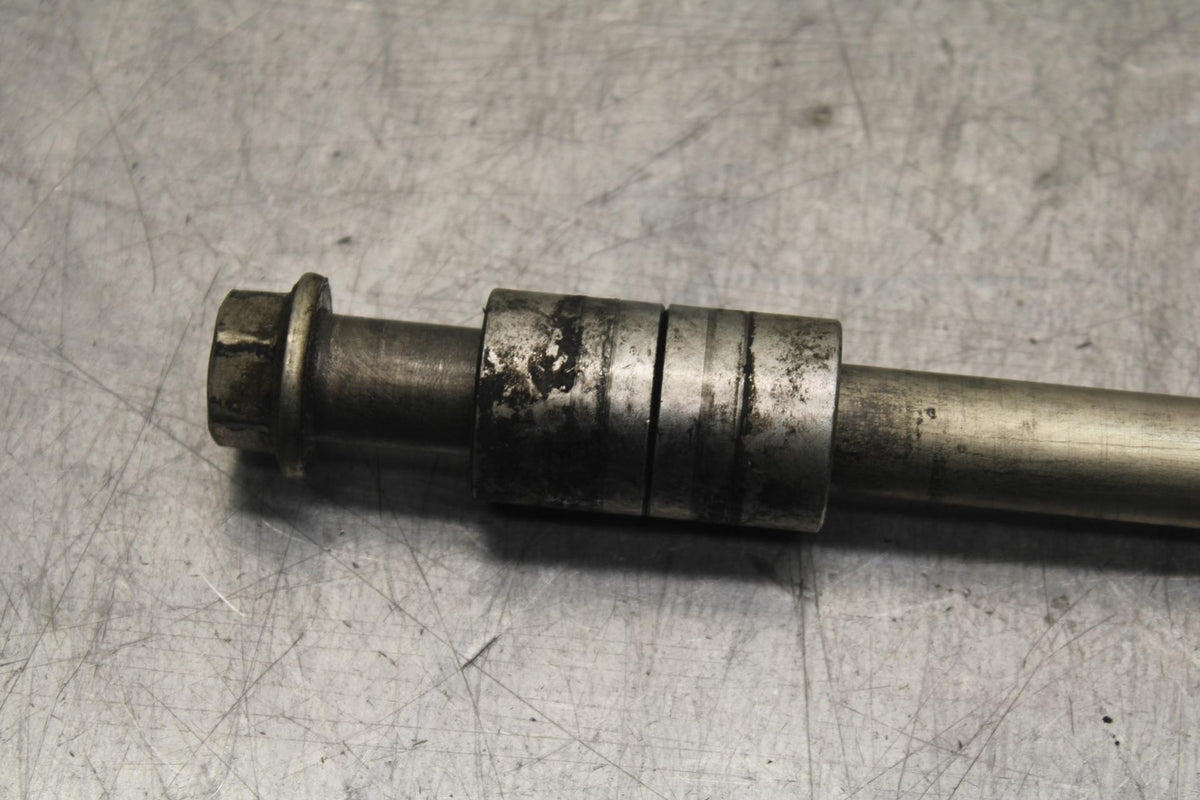 2007 Yamaha V Star 1300 XVS1300A FRONT WHEEL RIM AXLE PIVOT BOLT BB78