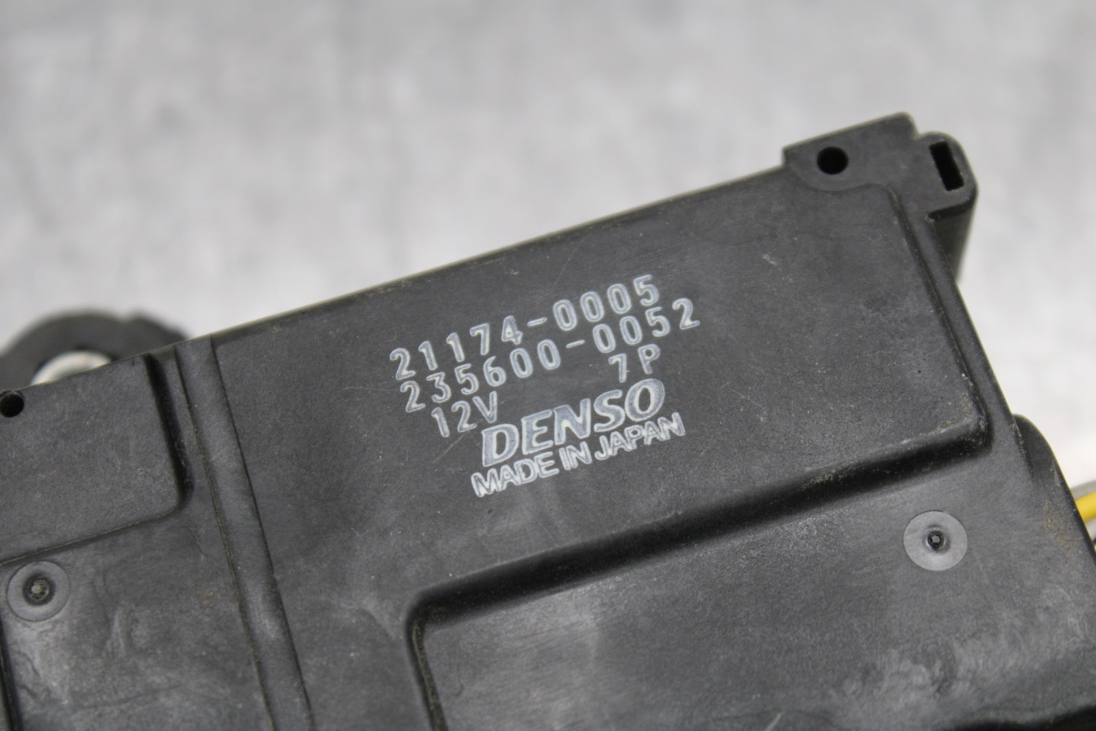 12-13 KAWASAKI Z1000 EXHAUST VALVE SERVO MOTOR BB743