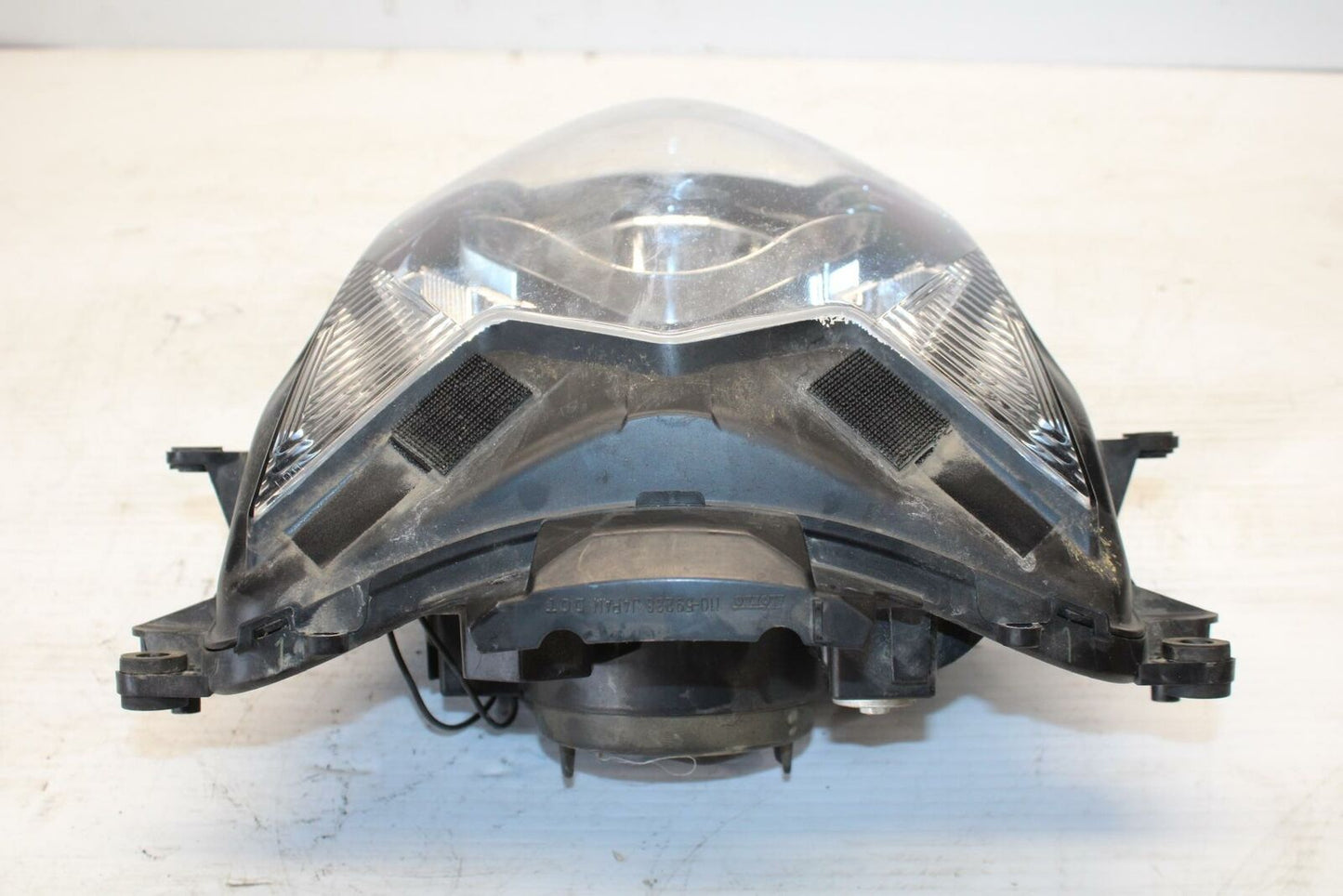 11-19 SUZUKI GSXR600 FRONT HEADLIGHT HEAD LIGHT LAMP BB294