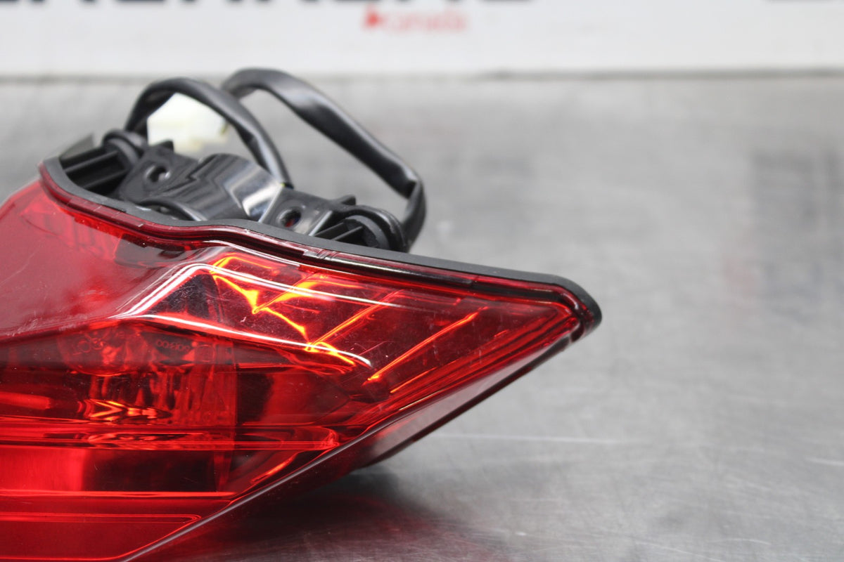 13-17 KAWASAKI NINJA 300 REAR TAIL TAILLIGHT BACK BRAKE LIGHT BB189