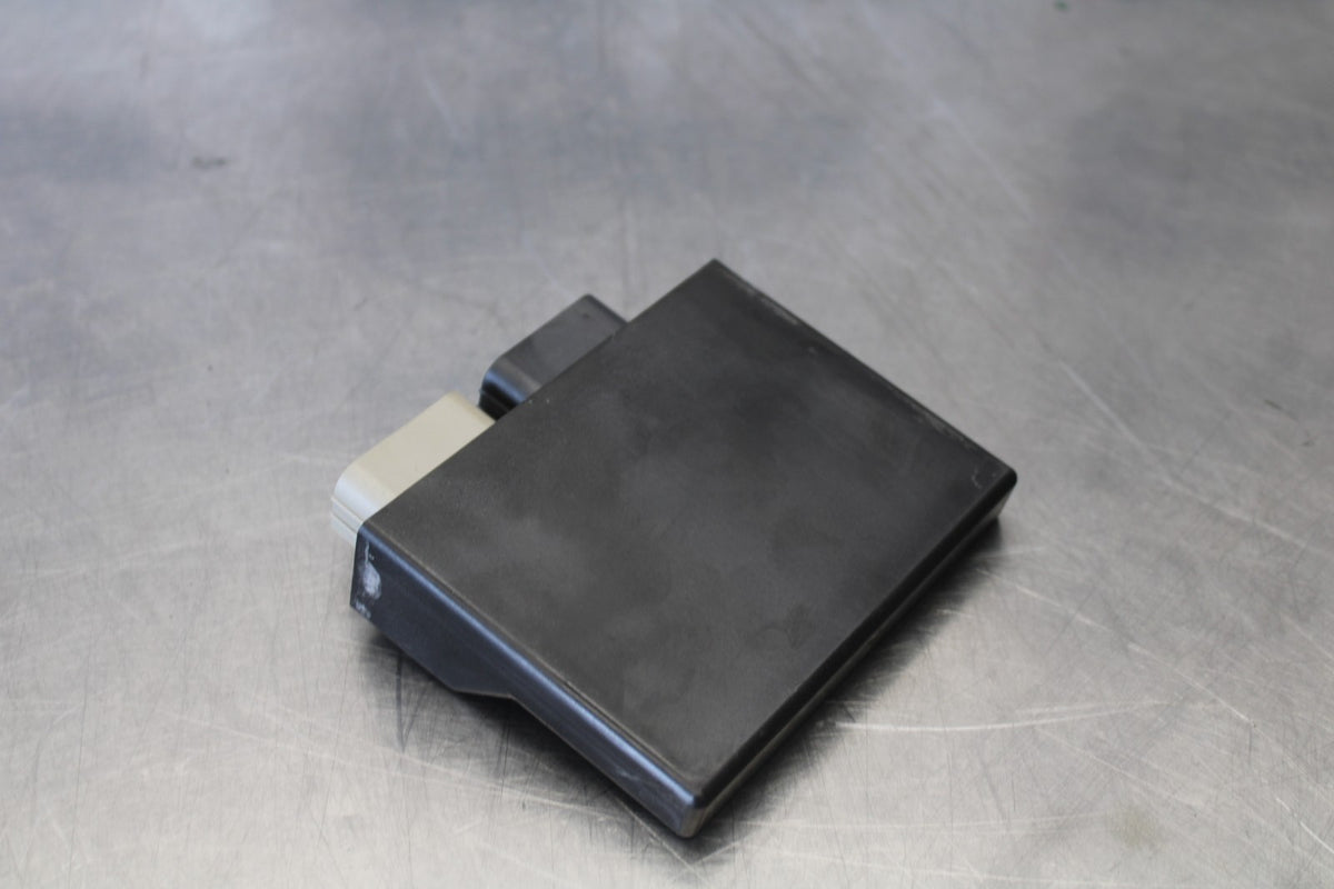15-26 SUZUKI GSXR600 ECU COMPUTER CONTROLLER UNIT BLACK BOX ECM CDI  BB888