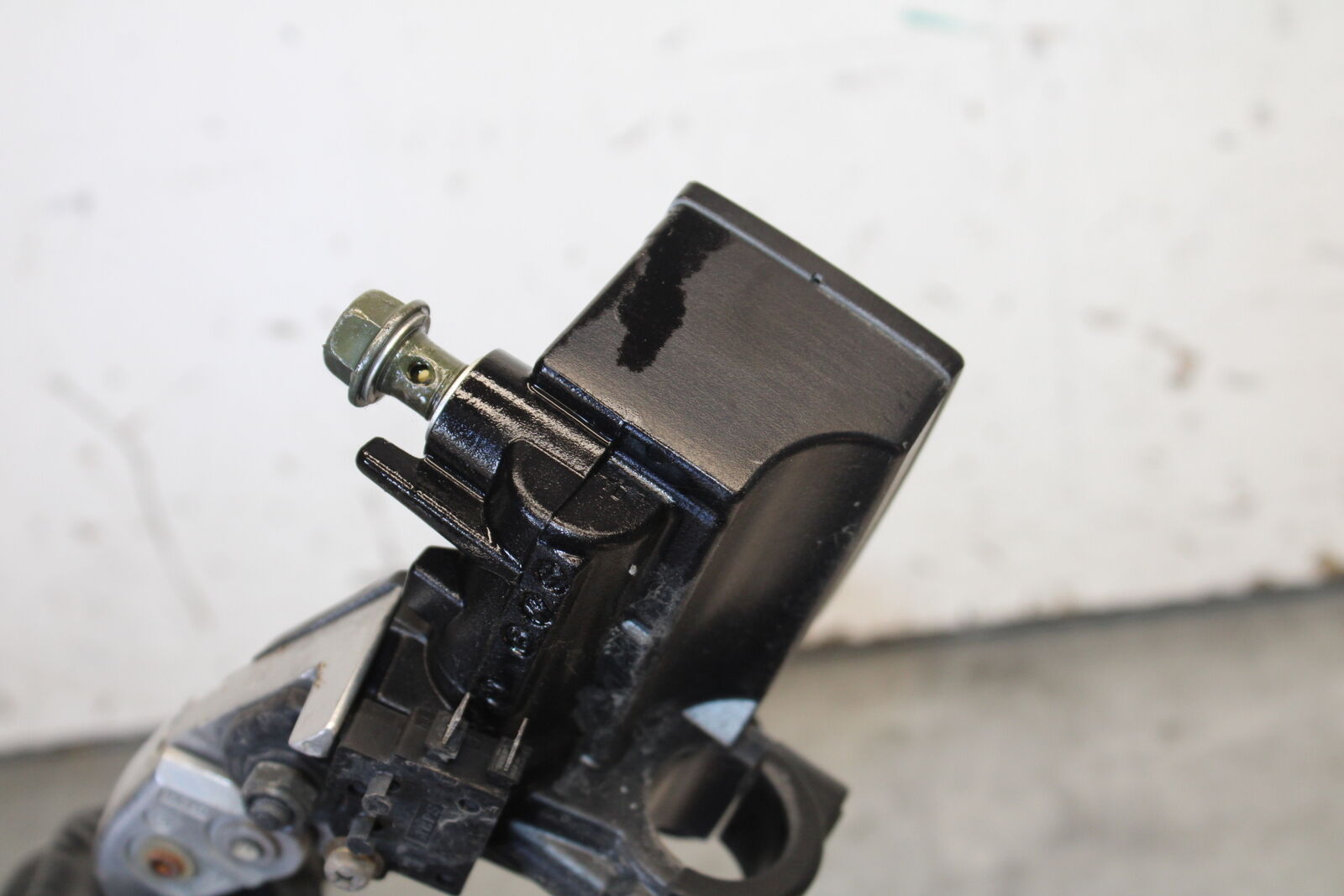 07-09 YAMAHA FZ6 FRONT BRAKE MASTER CYLINDER w/ LEVER BB713